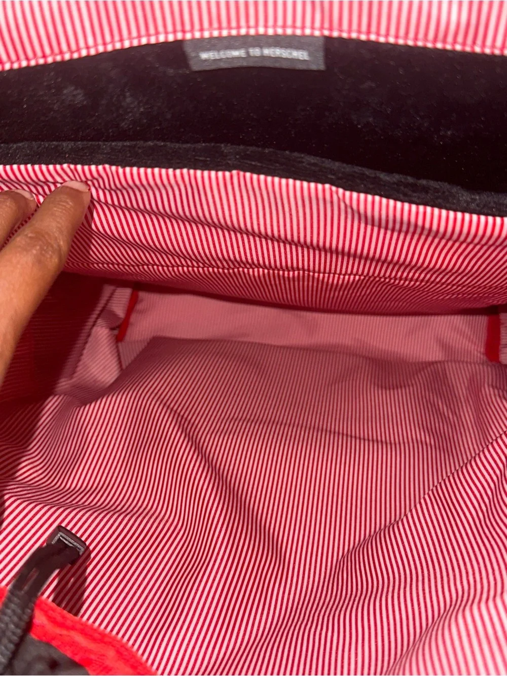 Herschel Supply Company roll top